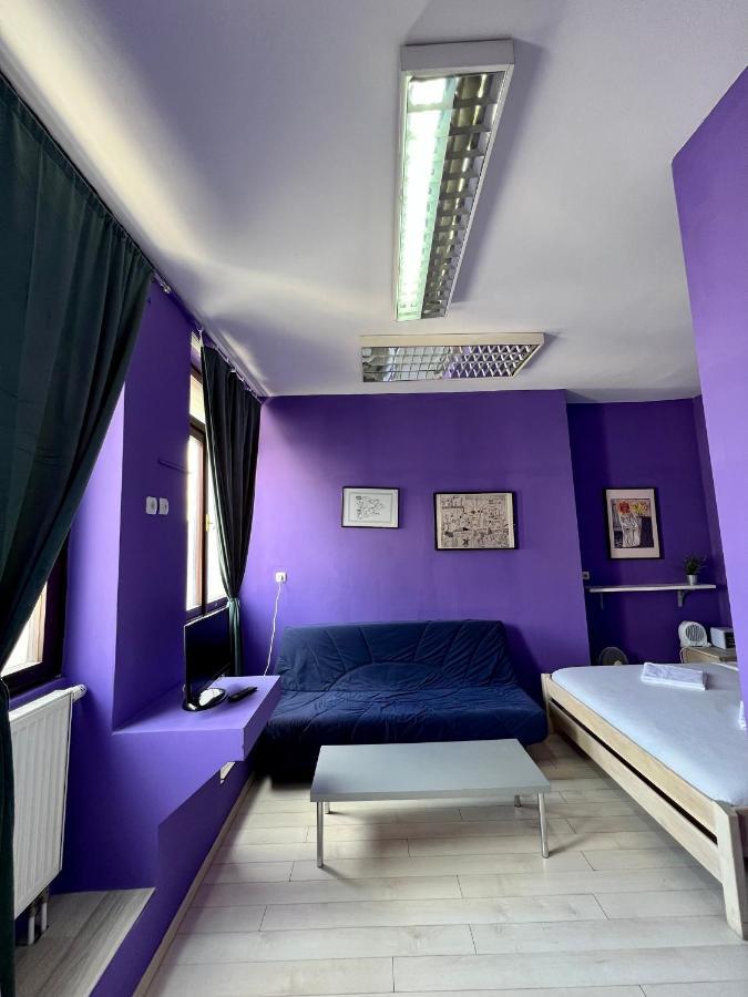 Bishnu Hostel Загреб Екстер'єр фото