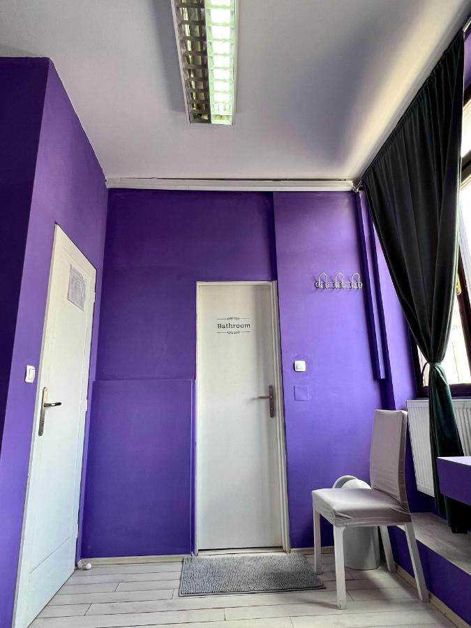 Bishnu Hostel Загреб Екстер'єр фото